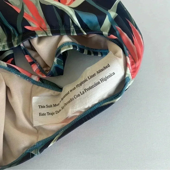 NWOT Kona Sol Birds of Paradise One Piece Swimsuit - Picture 6 of 6